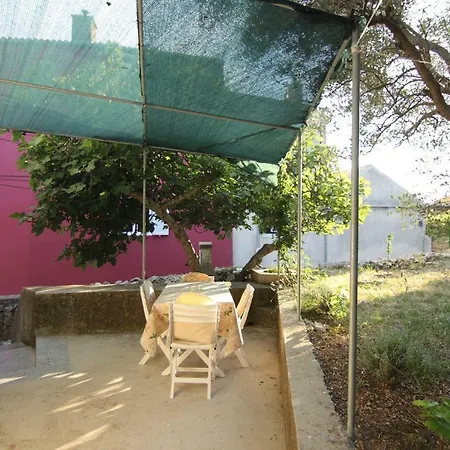 Holiday home Krista Miholascica