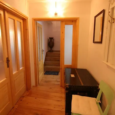 Krista Дом отдыха Miholascica