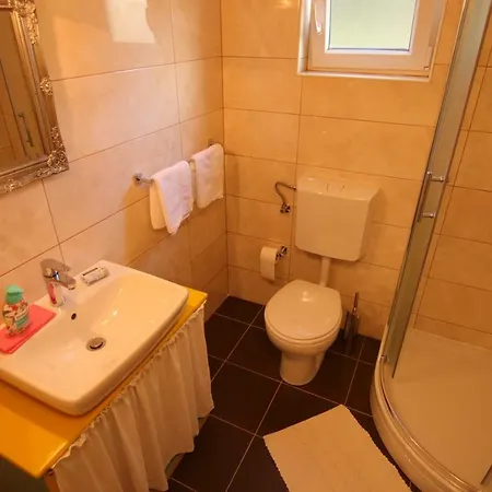 Krista Дом отдыха *